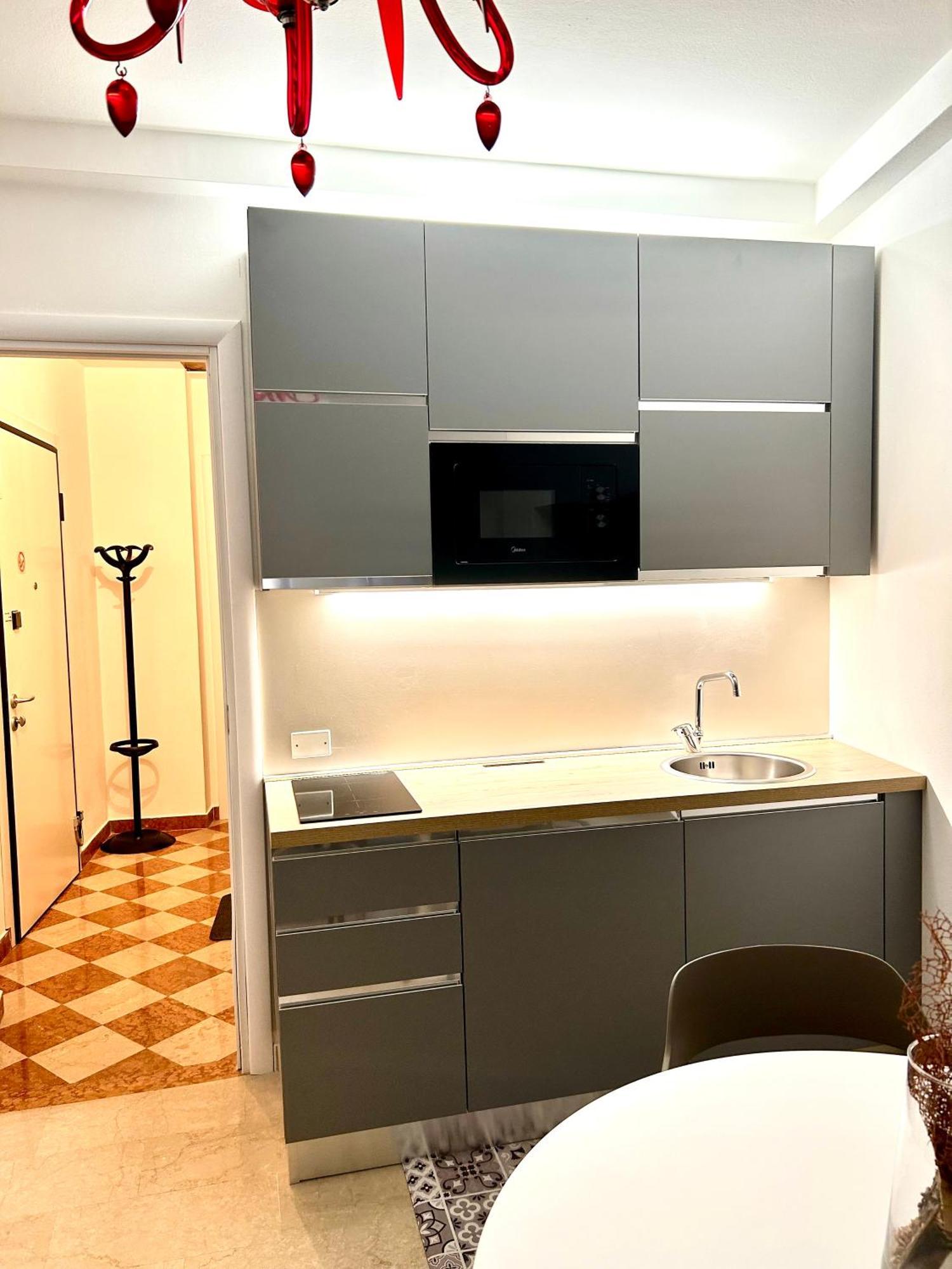 Rosso Verona Suite-Free Parking Luaran gambar